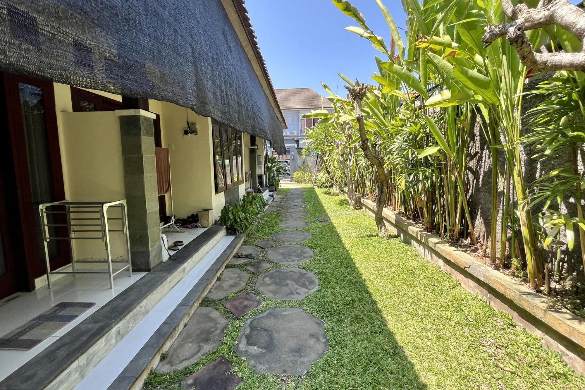 Wisma tamu Mai